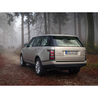 Легковой Land Rover Range Rover Vogue SE Offroad 3.0t 8AT 4WD (2012)