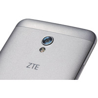 Смартфон ZTE Blade V7 Silver