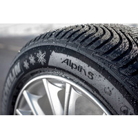 Зимние шины Michelin Alpin 5 225/55R18 102V