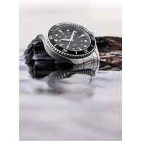 Наручные часы Hamilton Khaki Navy Scuba Quartz H82201131