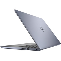 Ноутбук Dell Inspiron 15 5570-7816