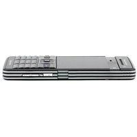 Кнопочный телефон Sony Ericsson C902