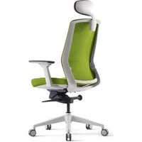 Кресло Bestuhl J1G120L (белая крестовина, зеленый)