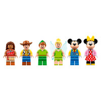 Конструктор LEGO Disney 43212 Праздничный поезд Диснея