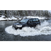 Легковой Toyota Land Cruiser 200 Luxe Safety Offroad 4.6i 6AT 4WD (2015)