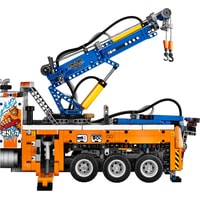 Конструктор LEGO Technic 42128 Грузовой эвакуатор