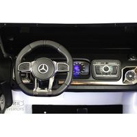 Электромобиль RiverToys Mercedes-AMG G63 G111GG (белый)