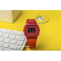 Наручные часы Casio DW-5600SB-4E
