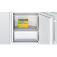 Холодильник Bosch Serie 2 KIV87NSF0