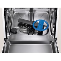 Встраиваемая посудомоечная машина Electrolux ETM48320L
