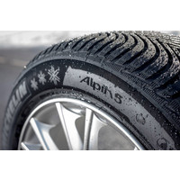 Зимние шины Michelin Alpin 5 225/50R17 98H