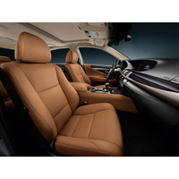 Легковой Lexus LS 460 L Premium Sedan 4.6i 8AT 4WD (2012)