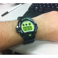 Наручные часы Casio DW-6900CS-1E