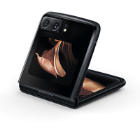 Смартфон Motorola Moto Razr 2022 12GB/512GB (черный)