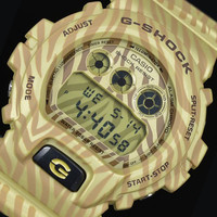 Наручные часы Casio DW-6900ZB-9