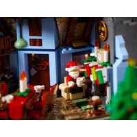 Конструктор LEGO Creator Expert 10293 В ожидании Санты