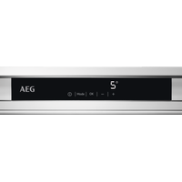 Однокамерный холодильник AEG SKE818E9ZC