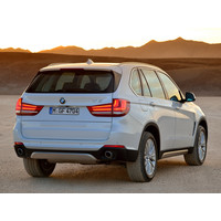Легковой BMW X5 xDrive 25d SUV 2.0td 8AT 4WD (2013)