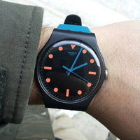 Наручные часы Swatch Non Slip SUOB121