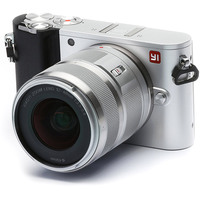 Беззеркальный фотоаппарат YI M1 Kit 42.5mm (серебристый)