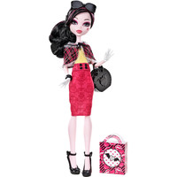 Кукла Monster High Дракулаура с набором обуви [BBR91]