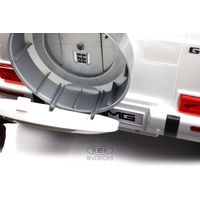 Электромобиль RiverToys Mercedes-AMG G63 G111GG (белый)
