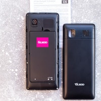 Кнопочный телефон Olmio E35 (черный)