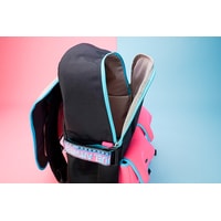 Школьный рюкзак Upixel Model Answer U18-010 (черный/розовый)