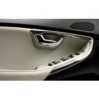 Легковой Volvo V40 Momentum Hatchback 2.0t 8AT (2012)
