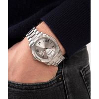 Наручные часы Guess Connoisseur GW0265G6