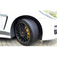 Летние шины Michelin Pilot Super Sport 245/40R18 93Y