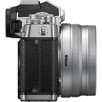 Беззеркальный фотоаппарат Nikon Z fc Kit 16-50mm + 50-250mm (черный/серебристый)