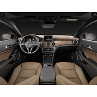 Легковой Mercedes-Benz GLA 250 4matic SUV 2.0t 7AT 4WD (2014)