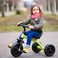 Детский велосипед Lorelli First (зеленый)