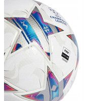 Футбольный мяч Adidas UEFA Champions League FIFA OMB 23/24 (5 размер)