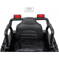 Электромобиль RiverToys T222TT 4WD (черный)
