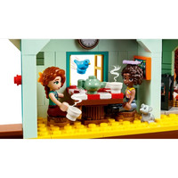 Конструктор LEGO Friends Осенняя конюшня 41745