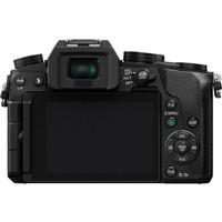 Беззеркальный фотоаппарат Panasonic Lumix DMC-G7 Body