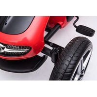 Педальная машинка RiverToys Mercedes-Benz H333HH (красный)
