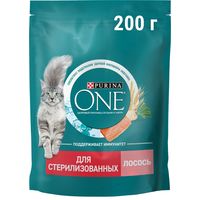Сухой корм для кошек Purina ONE для стерилизованных с лососем и пшеницей 200 г