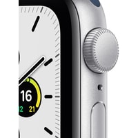Умные часы Apple Watch SE 40 мм (алюминий серебристый/синий омут спортивный) в Пинске