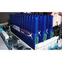 Оперативная память Kingston HyperX T1 KHX2333C9D3T1K3/3GX