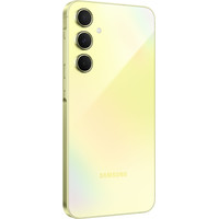 Смартфон Samsung Galaxy A55 SM-A556E 8GB/256GB + Яндекс Станция Лайт (желтый)