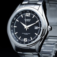 Наручные часы Casio EF-121D-1A