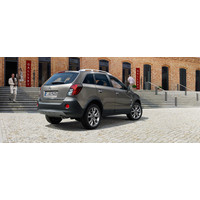Легковой Opel Antara Selection SUV 2.4i 6AT 4WD (2010)