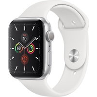 Умные часы Apple Watch Series 5 44 мм (серебристый алюминий/белый спортивный)