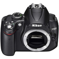 Зеркальный фотоаппарат Nikon D5000 Body