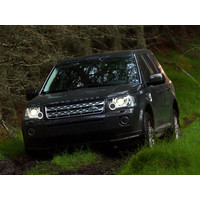 Легковой Land Rover Freelander 2 HSE SUV 2.2td (150) 6AT 4WD (2012)