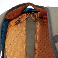 Городской рюкзак Quechua NH500 30 л (коричневый хаки)