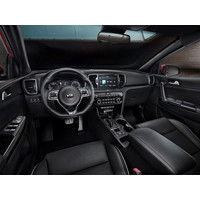 Легковой KIA Sportage Active SUV 2.0i 6MT 4WD (2015)